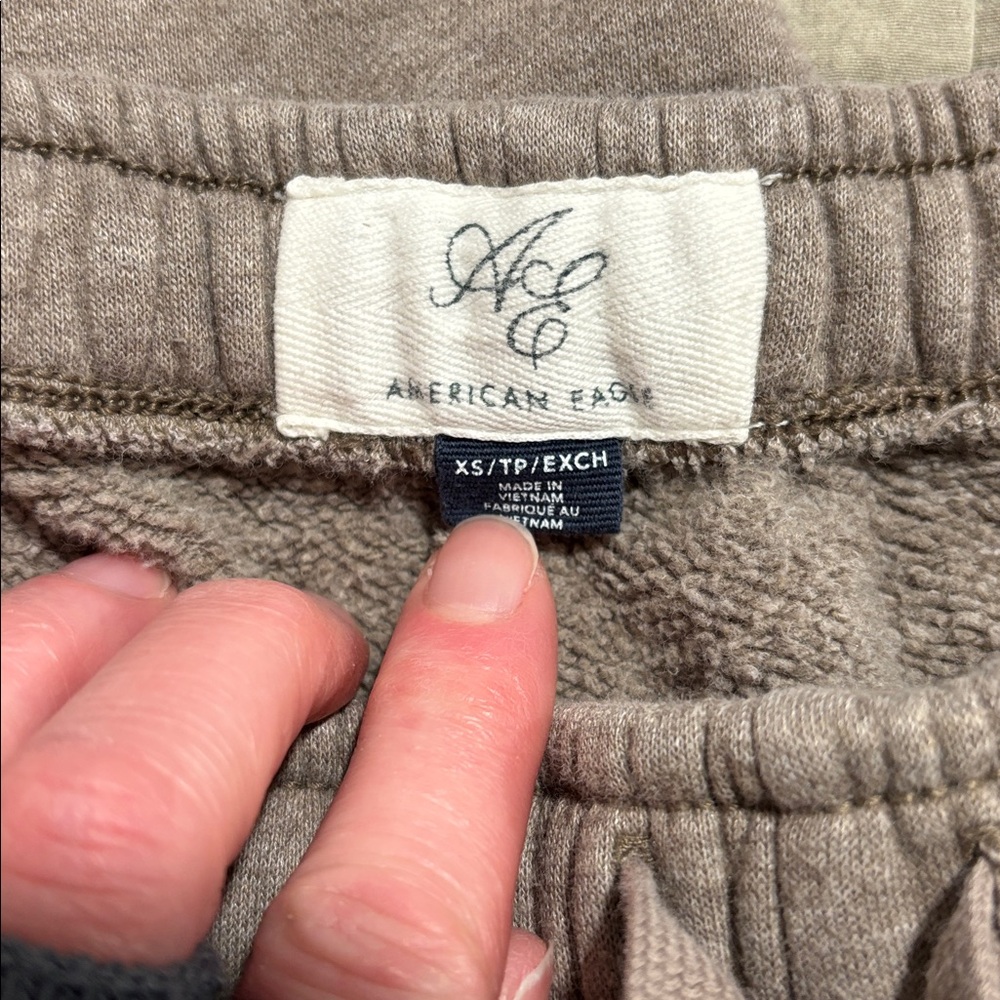 AE Everyday Luxe Hoodie Sweat Shirt & Pants Jogger Set in Light Brown Size XS - Picture 9 of 13